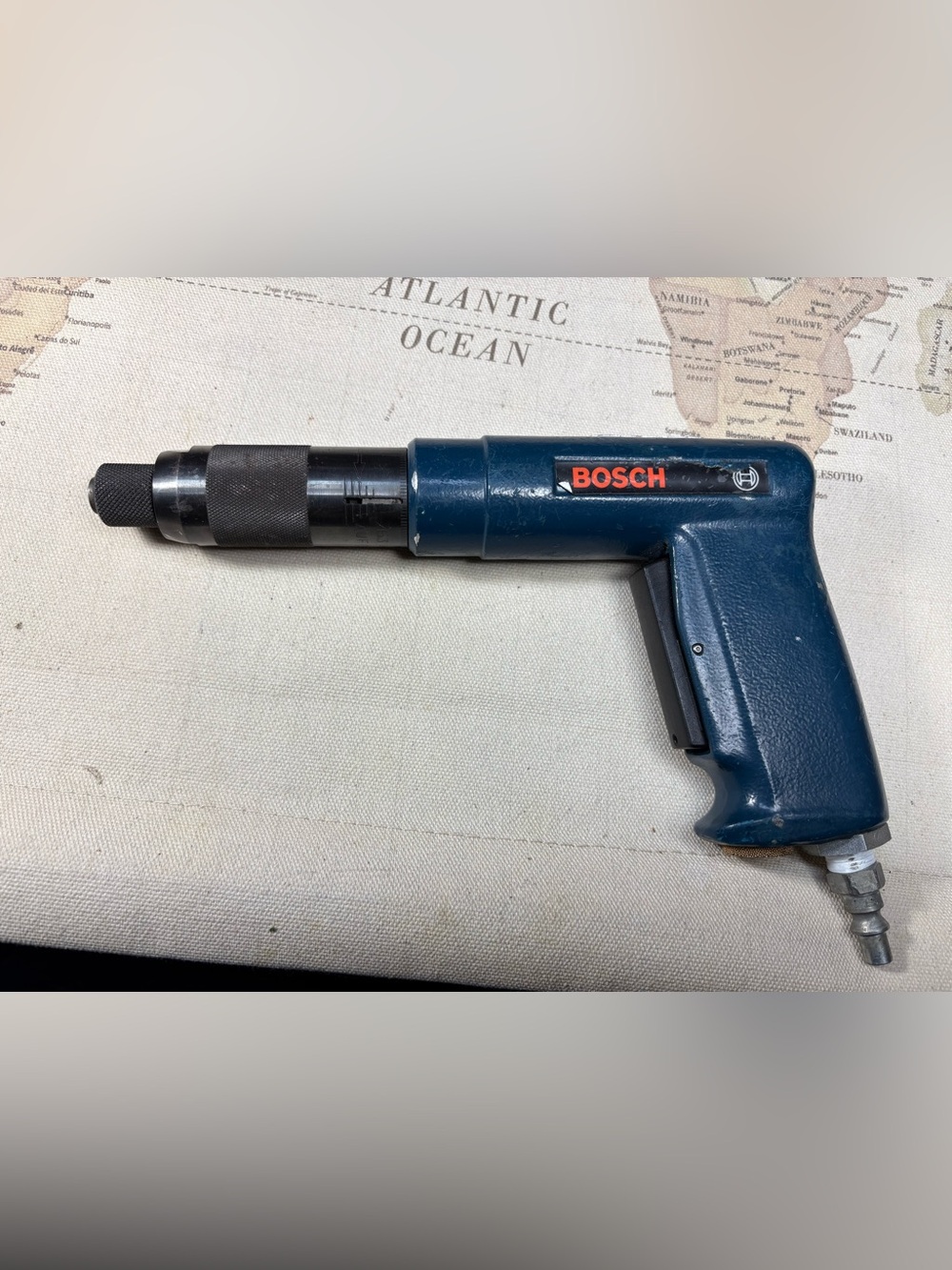 Bosch Industrial Aviation Pneumatic Pistol-Grip Screwdriver, Adjustable Torque